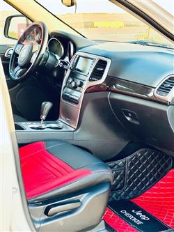 جیپ گراند شیرۆکی